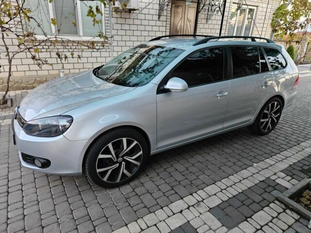 Сірий Фольксваген Гольф, об'ємом двигуна 1.6 л та пробігом 238 тис. км за 7900 $, фото 1 на Automoto.ua