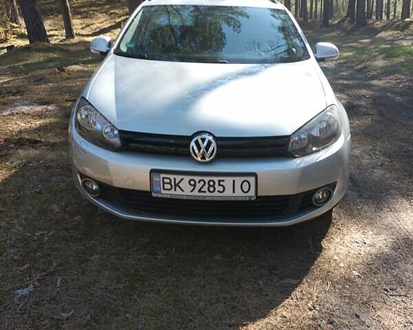 Сірий Фольксваген Гольф, об'ємом двигуна 1.6 л та пробігом 249 тис. км за 7650 $, фото 1 на Automoto.ua