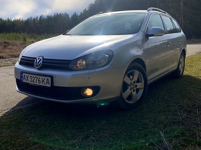 Серый Фольксваген Гольф, объемом двигателя 1.6 л и пробегом 220 тыс. км за 8200 $, фото 1 на Automoto.ua