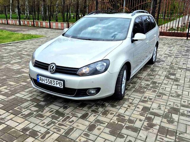 Серый Фольксваген Гольф, объемом двигателя 1.6 л и пробегом 222 тыс. км за 9200 $, фото 1 на Automoto.ua