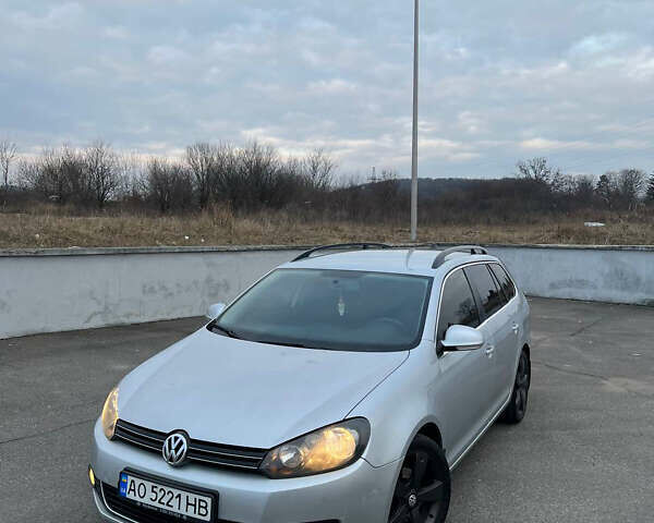 Серый Фольксваген Гольф, объемом двигателя 1.6 л и пробегом 242 тыс. км за 6700 $, фото 1 на Automoto.ua