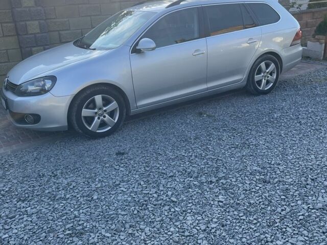 Серый Фольксваген Гольф, объемом двигателя 1.6 л и пробегом 335 тыс. км за 7800 $, фото 1 на Automoto.ua