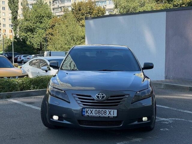 Серый Фольксваген Гольф, объемом двигателя 1.6 л и пробегом 260 тыс. км за 6999 $, фото 1 на Automoto.ua