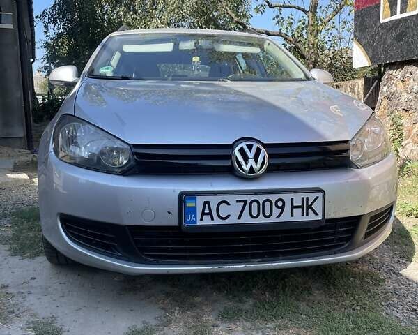 Серый Фольксваген Гольф, объемом двигателя 1.6 л и пробегом 290 тыс. км за 8200 $, фото 1 на Automoto.ua