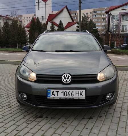 Серый Фольксваген Гольф, объемом двигателя 1.6 л и пробегом 307 тыс. км за 8200 $, фото 1 на Automoto.ua