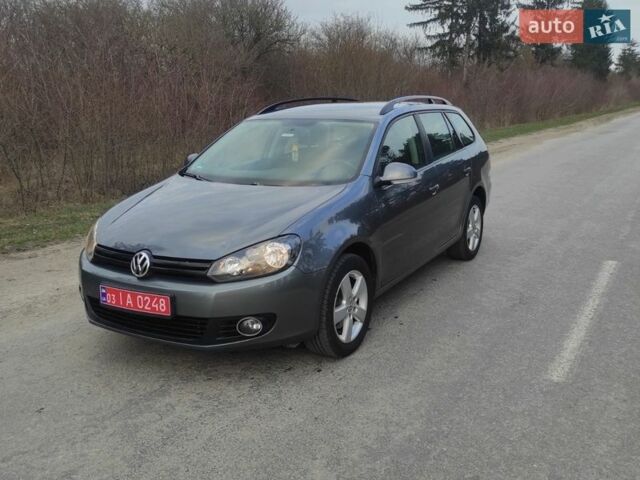 Серый Фольксваген Гольф, объемом двигателя 1.6 л и пробегом 284 тыс. км за 9200 $, фото 1 на Automoto.ua