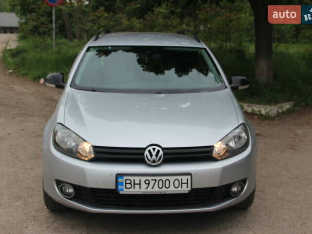 Серый Фольксваген Гольф, объемом двигателя 2 л и пробегом 175 тыс. км за 11990 $, фото 1 на Automoto.ua