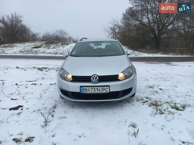 Сірий Фольксваген Гольф, об'ємом двигуна 1.6 л та пробігом 301 тис. км за 8000 $, фото 1 на Automoto.ua