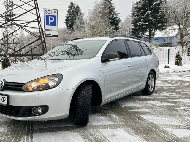 Серый Фольксваген Гольф, объемом двигателя 1.6 л и пробегом 303 тыс. км за 8200 $, фото 1 на Automoto.ua