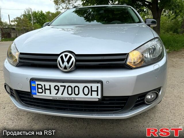 Сірий Фольксваген Гольф, об'ємом двигуна 2 л та пробігом 175 тис. км за 10300 $, фото 1 на Automoto.ua