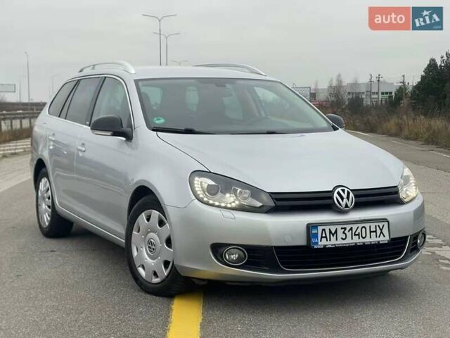 Серый Фольксваген Гольф, объемом двигателя 1.97 л и пробегом 228 тыс. км за 8400 $, фото 1 на Automoto.ua