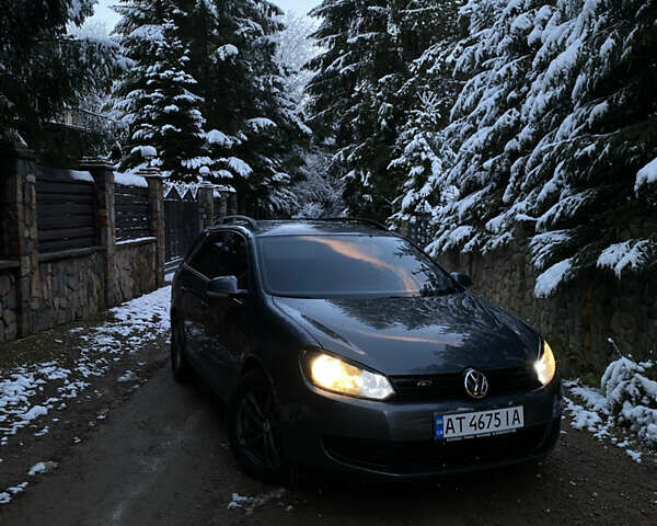 Серый Фольксваген Гольф, объемом двигателя 1.6 л и пробегом 210 тыс. км за 8999 $, фото 1 на Automoto.ua