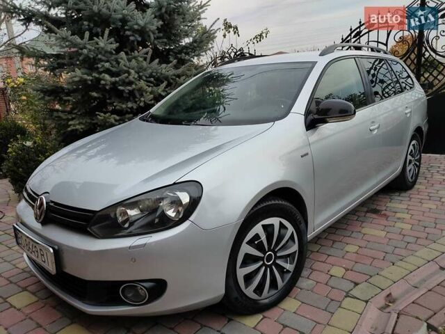 Серый Фольксваген Гольф, объемом двигателя 1.6 л и пробегом 280 тыс. км за 8200 $, фото 1 на Automoto.ua
