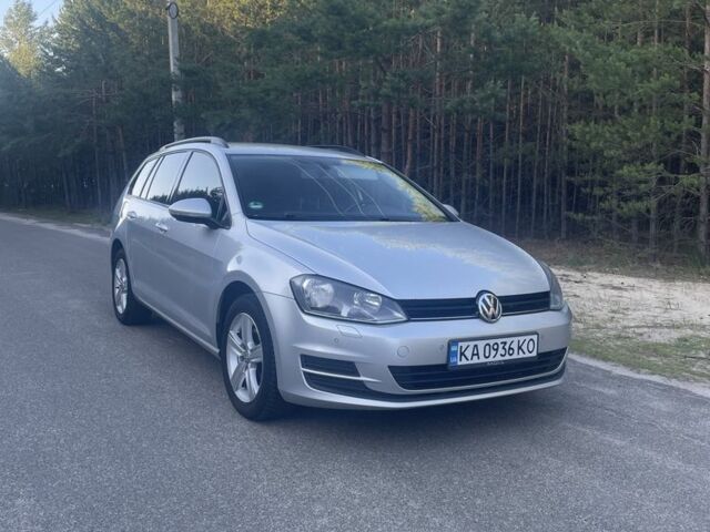 Фольксваген Гольф 2013 в Киеве на Automoto.ua Серый Фольксваген Гольф, объемом двигателя 1.6 л и пробегом 277 тыс. км за 9500 $, фото 1 на Automoto.ua