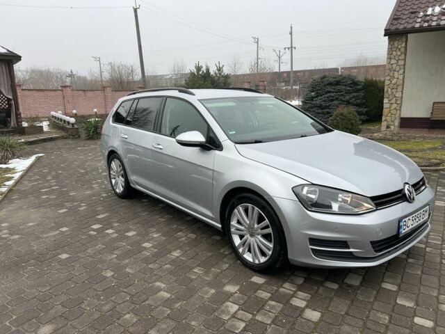 Серый Фольксваген Гольф, объемом двигателя 1.6 л и пробегом 300 тыс. км за 9600 $, фото 1 на Automoto.ua