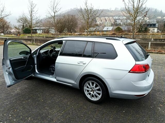 Серый Фольксваген Гольф, объемом двигателя 1.6 л и пробегом 320 тыс. км за 10585 $, фото 1 на Automoto.ua