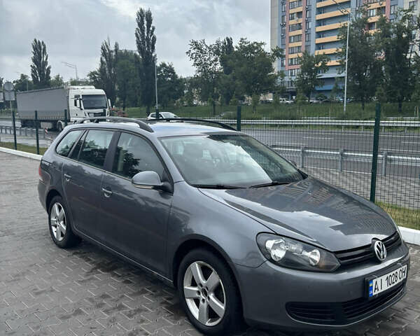 Сірий Фольксваген Гольф, об'ємом двигуна 1.6 л та пробігом 290 тис. км за 8000 $, фото 1 на Automoto.ua