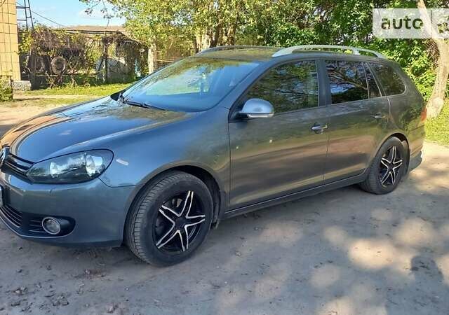 Серый Фольксваген Гольф, объемом двигателя 1.4 л и пробегом 140 тыс. км за 7950 $, фото 1 на Automoto.ua