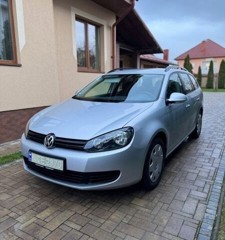 Серый Фольксваген Гольф, объемом двигателя 1.2 л и пробегом 121 тыс. км за 8100 $, фото 1 на Automoto.ua