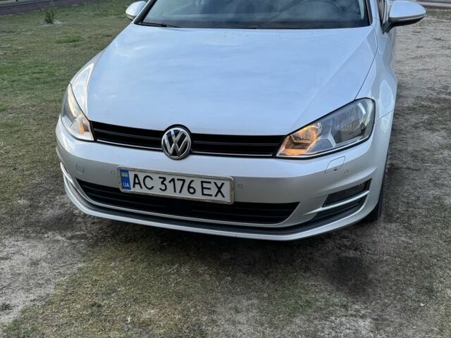 Сірий Фольксваген Гольф, об'ємом двигуна 1.6 л та пробігом 300 тис. км за 9300 $, фото 1 на Automoto.ua