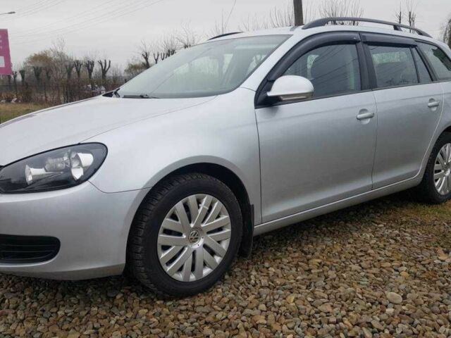 Серый Фольксваген Гольф, объемом двигателя 1.6 л и пробегом 286 тыс. км за 7900 $, фото 1 на Automoto.ua