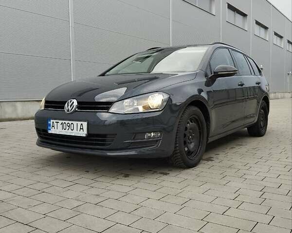 Серый Фольксваген Гольф, объемом двигателя 1.6 л и пробегом 252 тыс. км за 10700 $, фото 1 на Automoto.ua