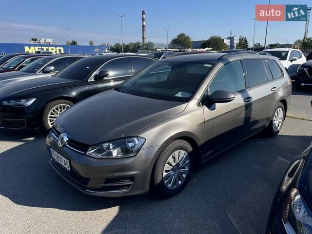 Серый Фольксваген Гольф, объемом двигателя 1.6 л и пробегом 195 тыс. км за 11500 $, фото 1 на Automoto.ua