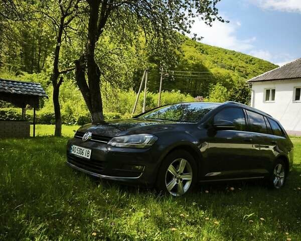 Серый Фольксваген Гольф, объемом двигателя 2 л и пробегом 315 тыс. км за 10700 $, фото 1 на Automoto.ua