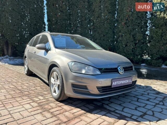 Серый Фольксваген Гольф, объемом двигателя 1.6 л и пробегом 330 тыс. км за 11500 $, фото 1 на Automoto.ua