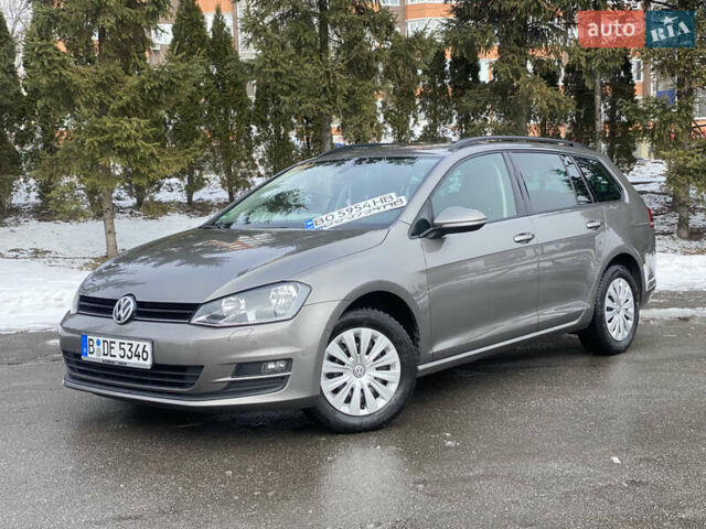 Серый Фольксваген Гольф, объемом двигателя 1.6 л и пробегом 255 тыс. км за 11700 $, фото 1 на Automoto.ua