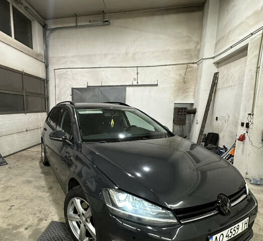 Серый Фольксваген Гольф, объемом двигателя 1.6 л и пробегом 210 тыс. км за 11500 $, фото 1 на Automoto.ua