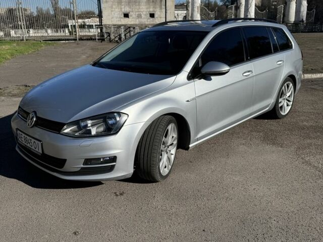Серый Фольксваген Гольф, объемом двигателя 1.6 л и пробегом 210 тыс. км за 12000 $, фото 1 на Automoto.ua
