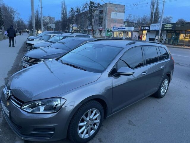 Серый Фольксваген Гольф, объемом двигателя 1.6 л и пробегом 244 тыс. км за 10000 $, фото 1 на Automoto.ua