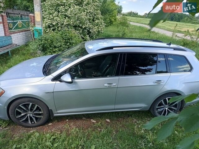 Сірий Фольксваген Гольф, об'ємом двигуна 2 л та пробігом 172 тис. км за 11100 $, фото 1 на Automoto.ua