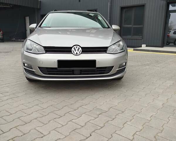 Серый Фольксваген Гольф, объемом двигателя 1.6 л и пробегом 263 тыс. км за 12100 $, фото 1 на Automoto.ua