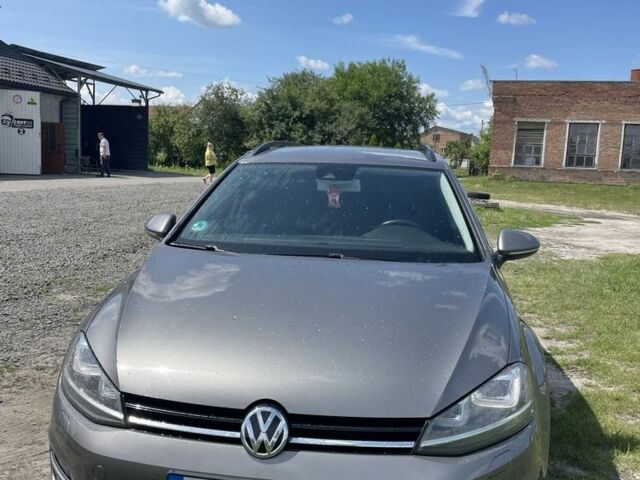 Серый Фольксваген Гольф, объемом двигателя 1.6 л и пробегом 205 тыс. км за 12000 $, фото 1 на Automoto.ua