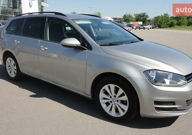 Серый Фольксваген Гольф, объемом двигателя 1.6 л и пробегом 192 тыс. км за 14000 $, фото 1 на Automoto.ua