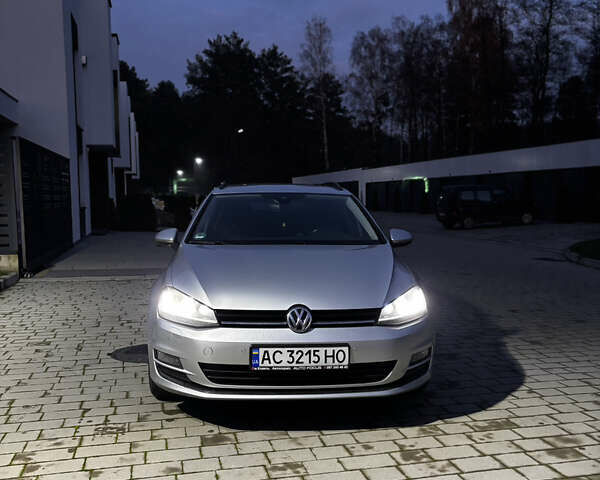 Серый Фольксваген Гольф, объемом двигателя 1.6 л и пробегом 285 тыс. км за 12900 $, фото 1 на Automoto.ua