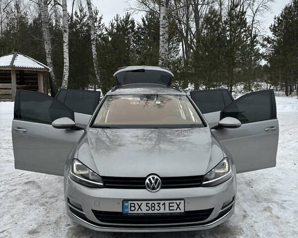Серый Фольксваген Гольф, объемом двигателя 1.6 л и пробегом 295 тыс. км за 13500 $, фото 1 на Automoto.ua