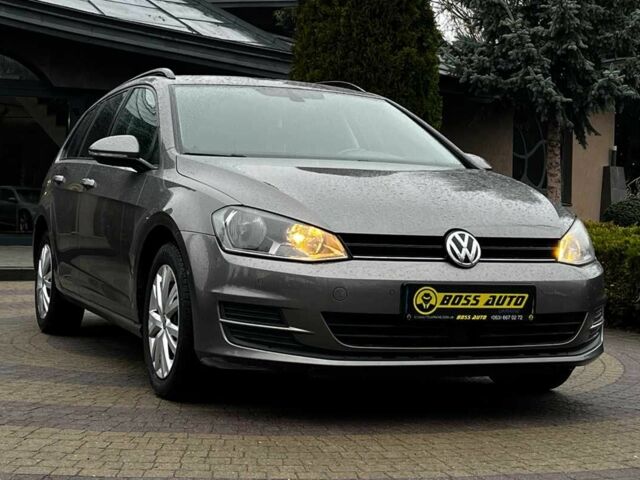 Серый Фольксваген Гольф, объемом двигателя 1.6 л и пробегом 247 тыс. км за 10500 $, фото 1 на Automoto.ua