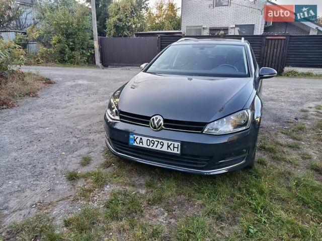 Серый Фольксваген Гольф, объемом двигателя 1.6 л и пробегом 331 тыс. км за 10900 $, фото 1 на Automoto.ua