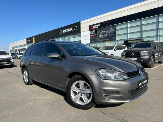 Серый Фольксваген Гольф, объемом двигателя 1.6 л и пробегом 236 тыс. км за 12900 $, фото 1 на Automoto.ua