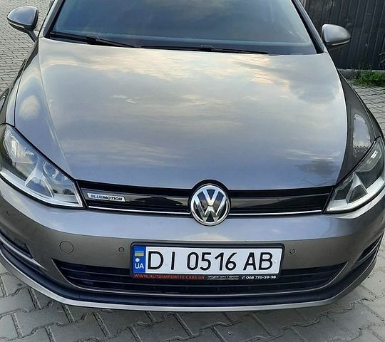 Сірий Фольксваген Гольф, об'ємом двигуна 1.6 л та пробігом 221 тис. км за 10600 $, фото 1 на Automoto.ua