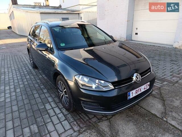 Серый Фольксваген Гольф, объемом двигателя 1.6 л и пробегом 258 тыс. км за 12600 $, фото 1 на Automoto.ua
