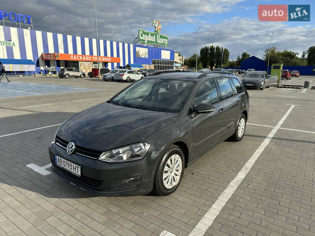 Серый Фольксваген Гольф, объемом двигателя 1.6 л и пробегом 291 тыс. км за 9800 $, фото 1 на Automoto.ua