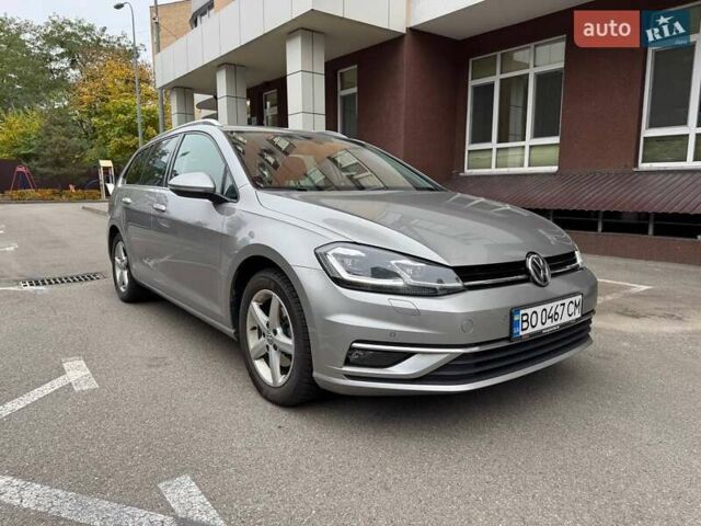 Серый Фольксваген Гольф, объемом двигателя 1.97 л и пробегом 233 тыс. км за 13800 $, фото 1 на Automoto.ua