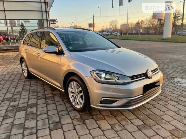 Серый Фольксваген Гольф, объемом двигателя 1.6 л и пробегом 221 тыс. км за 14700 $, фото 1 на Automoto.ua