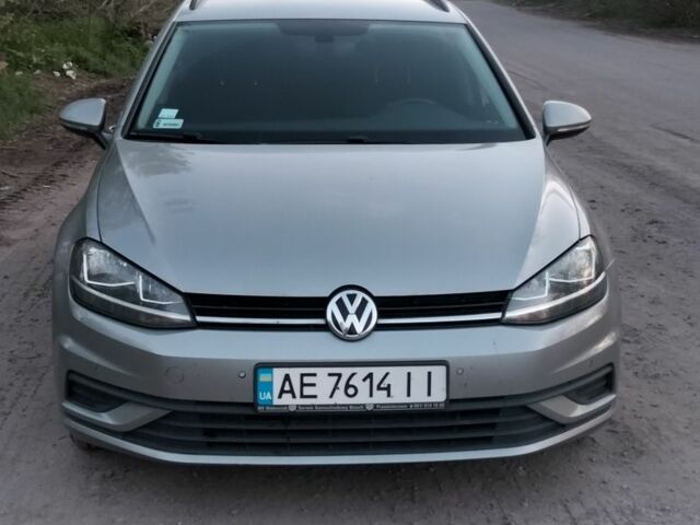 Сірий Фольксваген Гольф, об'ємом двигуна 0 л та пробігом 266 тис. км за 11300 $, фото 1 на Automoto.ua