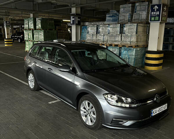 Серый Фольксваген Гольф, объемом двигателя 1.8 л и пробегом 73 тыс. км за 11000 $, фото 1 на Automoto.ua