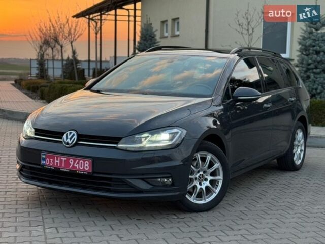 Сірий Фольксваген Гольф, об'ємом двигуна 1.6 л та пробігом 248 тис. км за 12500 $, фото 1 на Automoto.ua